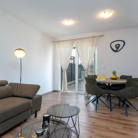 Apartment Argola