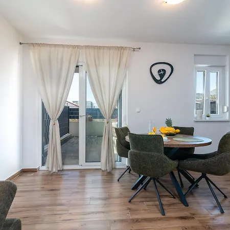 Argola Apartment
