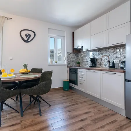 Argola Apartment Trogir